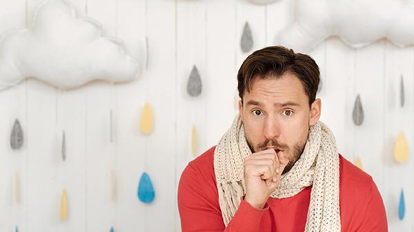 CT发现右肺中叶塌陷