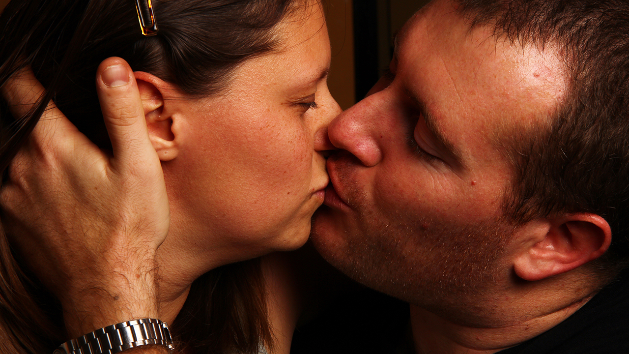 性欲强就能随便放纵吗？过度纵欲的5大危害你真的了解吗？