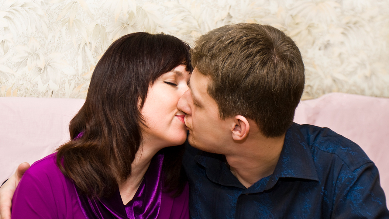 纵欲频繁别忽视性能力下降 有效提升性能力的方法有哪些