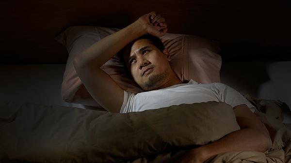 作息不规律引发失眠怎么改善