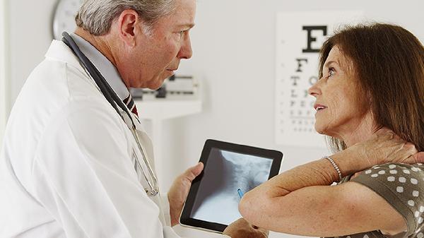 颈椎3到5脊髓损伤引发瘫痪还能恢复吗